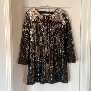 Double Zero sequin dress, size medium, bell sleeves, short shift, black/silver